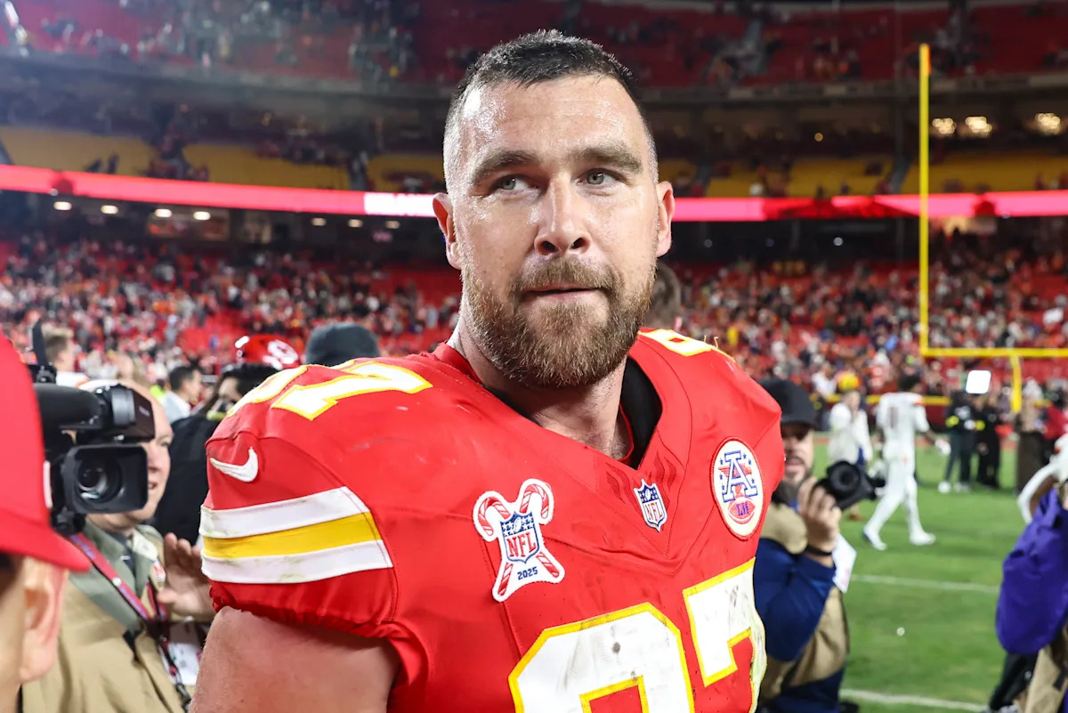 Travis Kelce told Chiefs GM after Week 18 'let's plan on me being here' for 2026 Competitive cycle reported globally